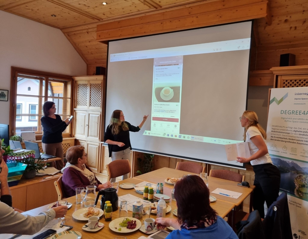 Claudia Plank stellt die LIMO-App vor